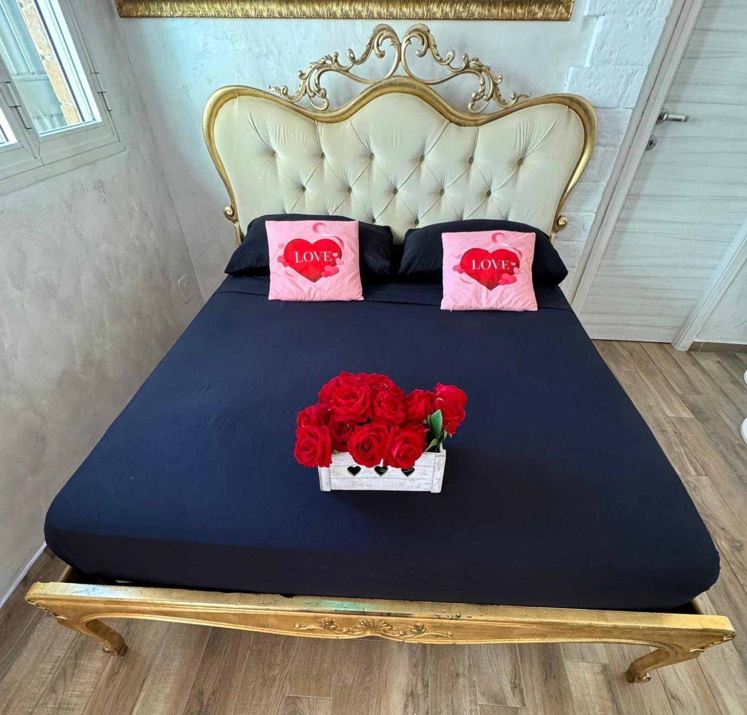 Atena B&B Apartments Platino San Silvestro  外观 照片